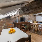 Casa Velarde Apto 2