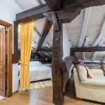 בית כפרי Casa Velarde Apto 2